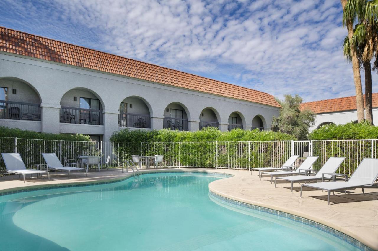 Four Points By Sheraton Tucson Airport Экстерьер фото